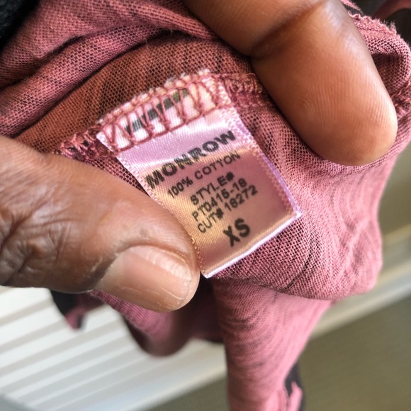 Monrow Pink & Brown Camouflaged SS Crewneck. Size XS - Picture 6 of 9